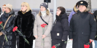 Офицеры военного следственного управления СК России по Северному флоту почтили память героев в День Героев Отечества - КлубСМИ