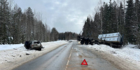 В Вельском районе в ДТП с участием лесовоза пострадали два человека - КлубСМИ