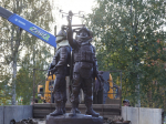 Бронзовые фигуры трёх бойцов прибыли в Северодвинск.